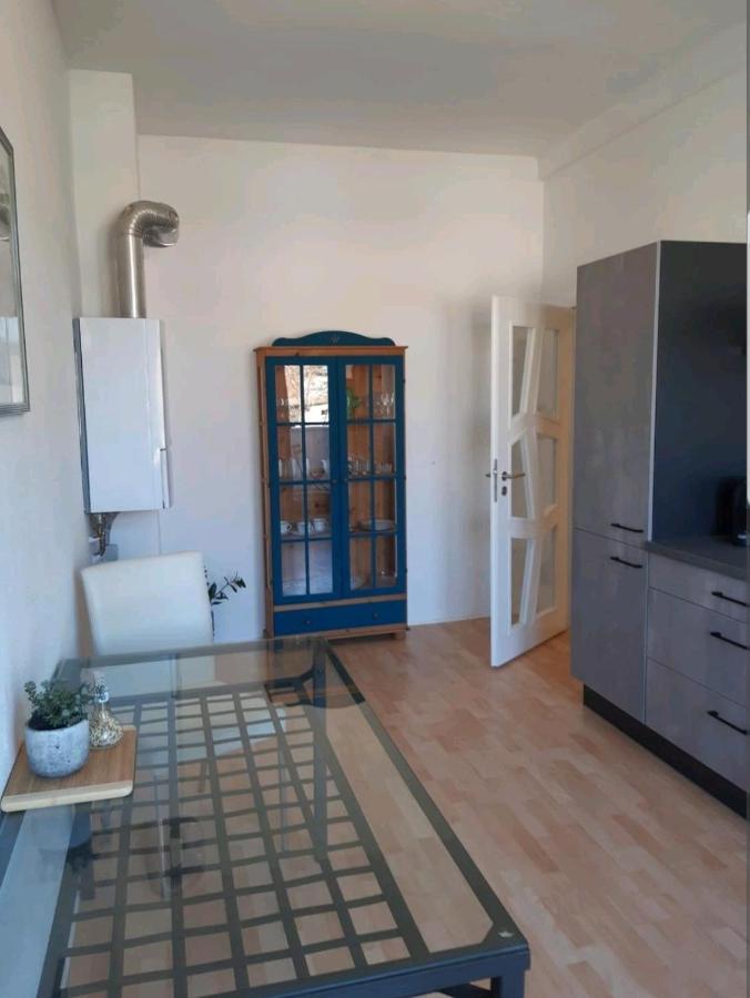 Perfect To Visit The Fair Or Apartment *