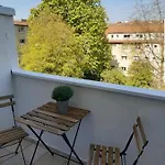 Perfect Apartment To Visit The Fair Or City